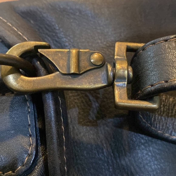 Leather Messenger Bag Color Brown Bag/Backpack Sz 14”x14”x3.5” 1 Button 1Pocket - Picture 14 of 15